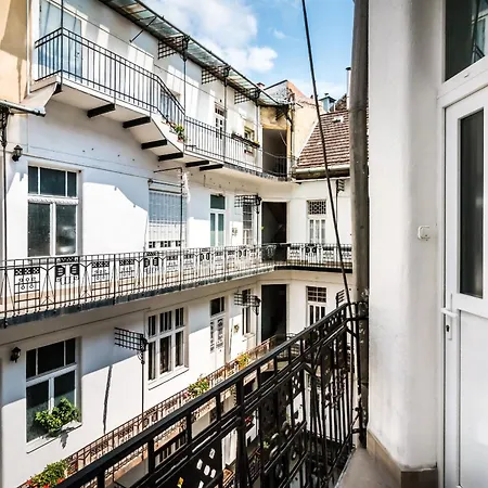 Dohany Street Delight Διαμέρισμα *